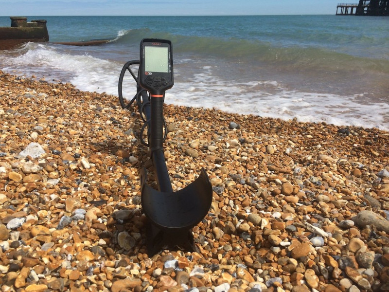 beach-detecting-uk.JPG